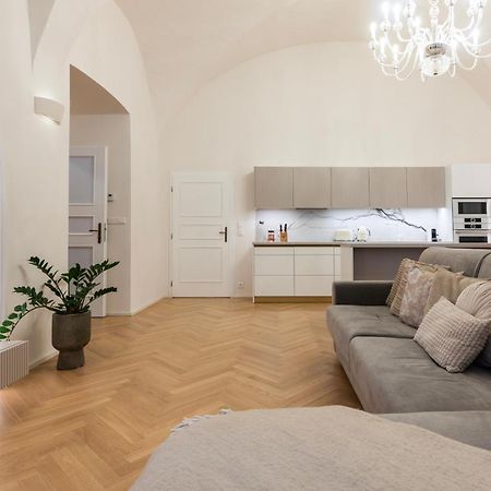Ferienwohnung Arch Iv. Prag Exterior foto